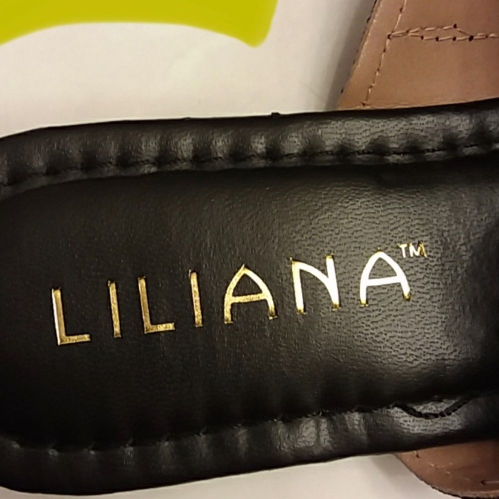 NWT LILIANA Rhinestone and Beaded Sandal - Picture 5 of 6